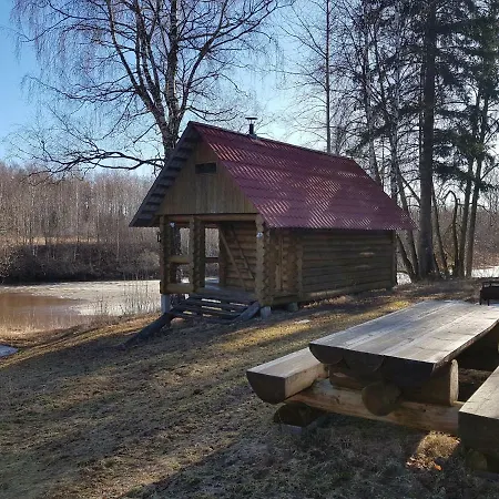 Aldeamento Turístico Soomaa Water Camp Jõesuu