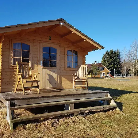 Tatil parkı Soomaa Water Camp Jõesuu